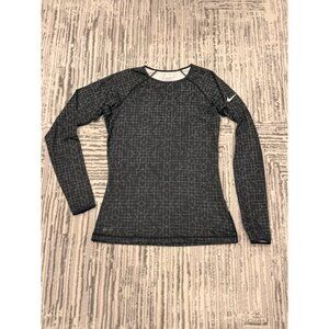 NEW Nike Pro women's medium black/white dri-fit w/thumb slots on sleeves
